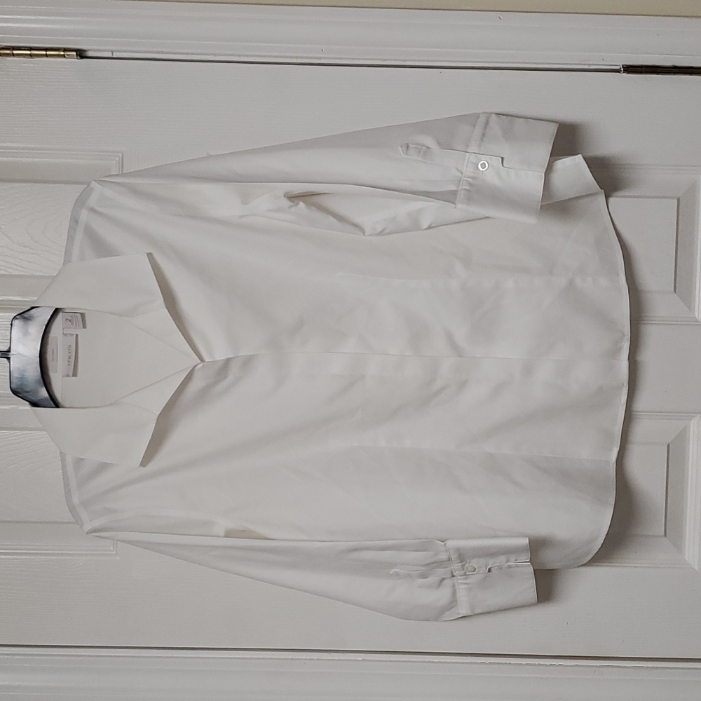 CHICO'S long sleeved white top